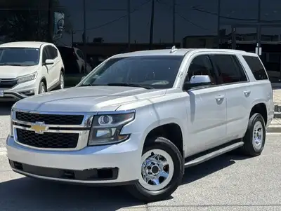 PRICED TO SELL!! CERTIFICATION INCLUDED! 1 OWNER! EX POLICE SUV! 4X4!! 5.3L V8!! RARE SILVER ON BLAC...