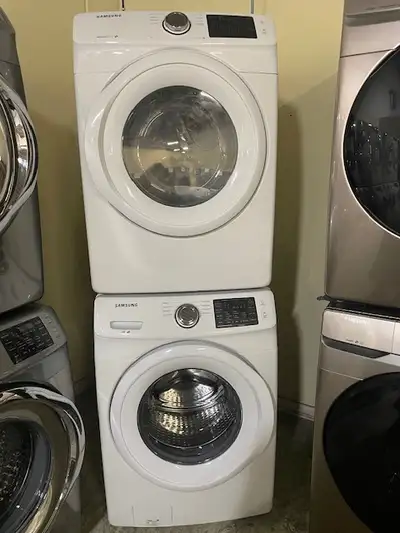 Laveuse sécheuse frontales blanches Samsung ( remis a neuf ), View more