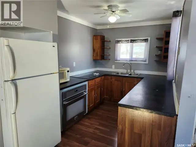 7 Park STREET Yarbo, Saskatchewan in Houses for Sale in Regina - Image 11