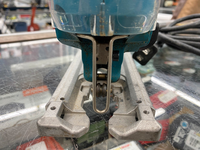 Makita 4329 Jig Saw with Case in Power Tools in City of Toronto - Image 2