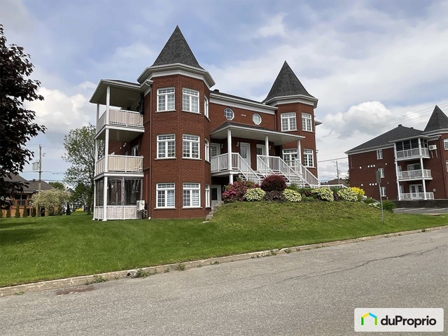 $300,000 - Condominium for sale in Levis — photo 1