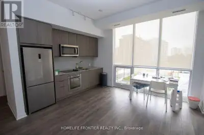 315 - 38 FOREST MANOR ROAD Toronto (Henry Farm), Ontario