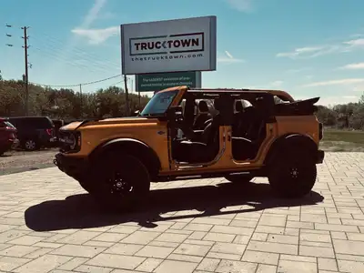 2022 Ford Bronco Wildtrak 4 Door Advanced 4x4 with only 47,834kms! Clean history with no accidents S...