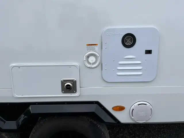 2026 Winnebago THRIVE in Travel Trailers & Campers in Terrace - Image 6