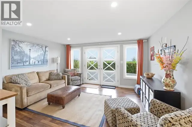 8485 Lisa Lane Lantzville, British Columbia in Houses for Sale in Victoria - Image 34