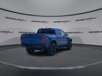 This Chevrolet Colorado has a dependable Turbo Gas 4cyl 2.7L engine powering this Automatic transmis... (image 7)