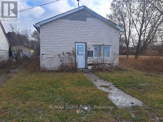 101 BAY ST N Leeds & the Thousand Island, Ontario in Houses for Sale in Kingston