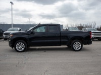 This 2019 Chevrolet Silverado 1500 Custom is powered by a strong 5.3L EcoTec3 V8 engine paired with... (image 4)