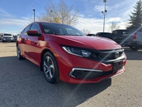 AMVIC Licensed Dealer AMVIC LICENSED DEALER//Stock Number: CP140903B LX FWD *Premium Heated Bucket S... (image 9)