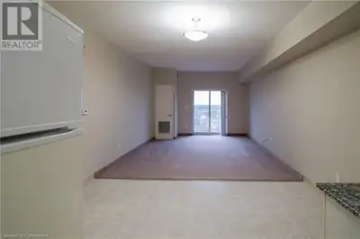 239 AUBURN Drive Unit# 505 Waterloo, Ontario