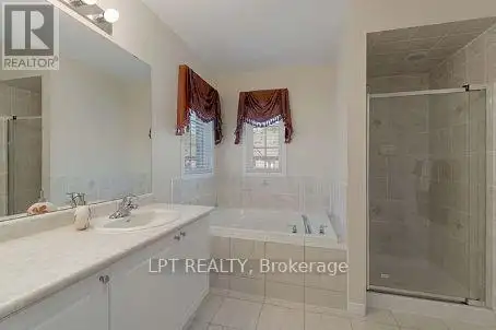 1500 SCENIC LANE DRIVE Pickering (Duffin Heights), Ontario in Long Term Rentals in Oshawa / Durham Region - Image 8