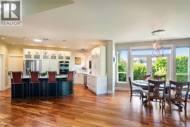 3172 Royal Vista Way Courtenay, British Columbia in Houses for Sale in Comox / Courtenay / Cumberland - Image 18