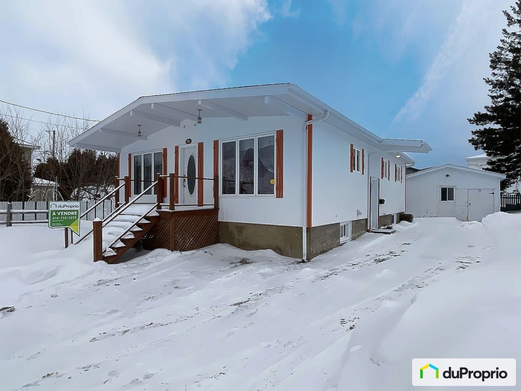 $308,750 - Bungalow for sale in Ste-Luce (Luceville) — photo 1