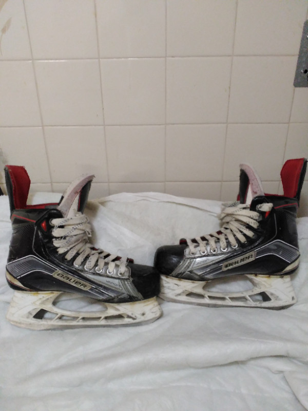 Blacked out Graf 707 pro stock Bauer Vapor 1X -- X900 in Men's Shoes in City of Toronto - Image 3