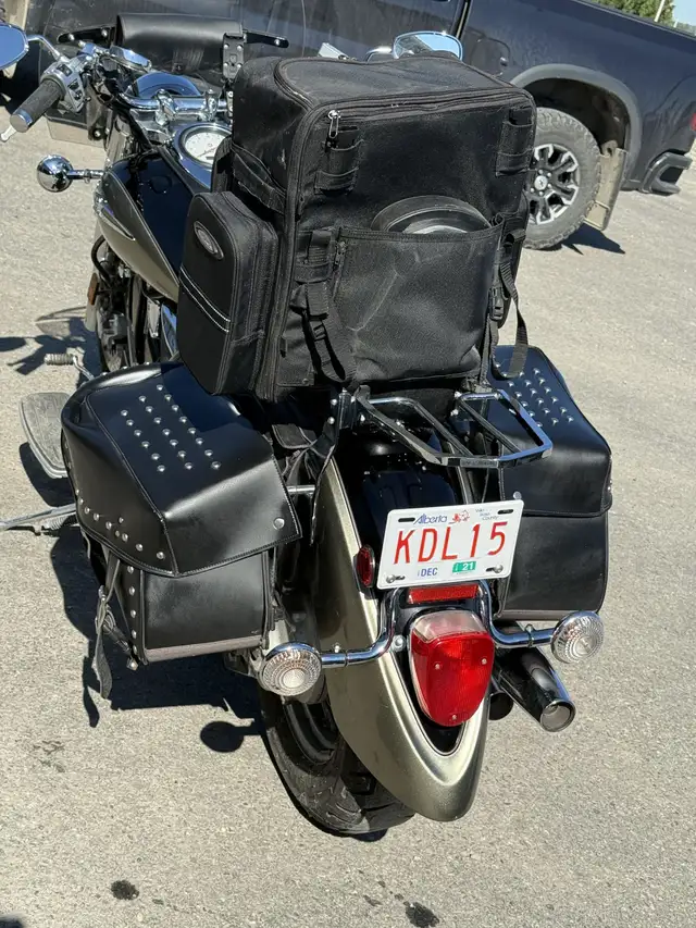 2005 Yamaha V-STAR in Street, Cruisers & Choppers in Red Deer - Image 5