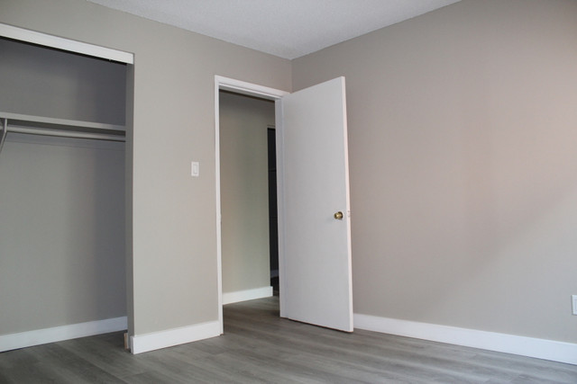Oliver Apartment For Rent | McCam 1 Apartments in Long Term Rentals in Edmonton - Image 4