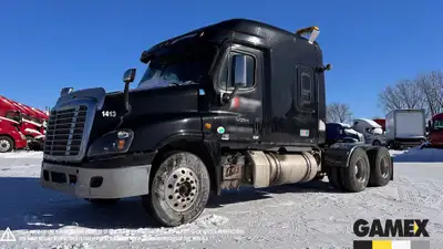 Heavy truck / Camion lourd - # STOCK: GX-32391 2014 FREIGHTLINER CASCADIA CAMION HIGHWAY 2014 FREIGH...