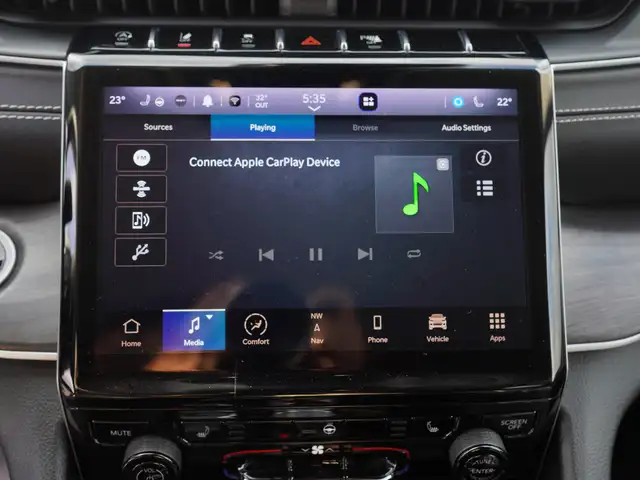 2023 Jeep Grand Cherokee Limited, Adaptive Cruise Control, Apple in Cars & Trucks in Mississauga / Peel Region - Image 25