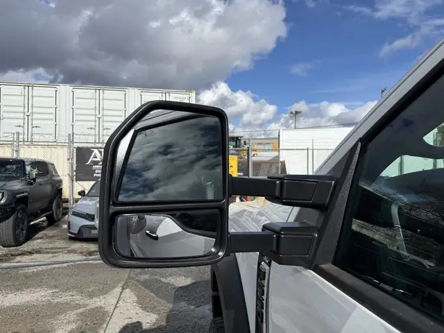 2024 Ford F-550 Crew Cab 4x4 Service Truck with Welder and Compr in Heavy Trucks in City of Montréal - Image 85
