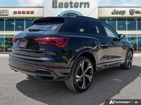 | MMI Navigation Plus | Panoramic Power Moonroof | Power Liftgate | Heated Front Bucket Seats | Heat... (image 4)