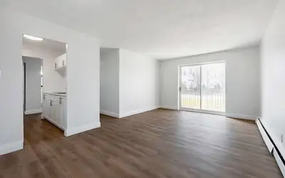 2 Bedroom Apartment in Kitchener - ALL INCLUSIVE!, View more