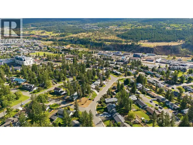 725 N 4TH AVENUE Williams Lake, British Columbia in Houses for Sale in Williams Lake - Image 32