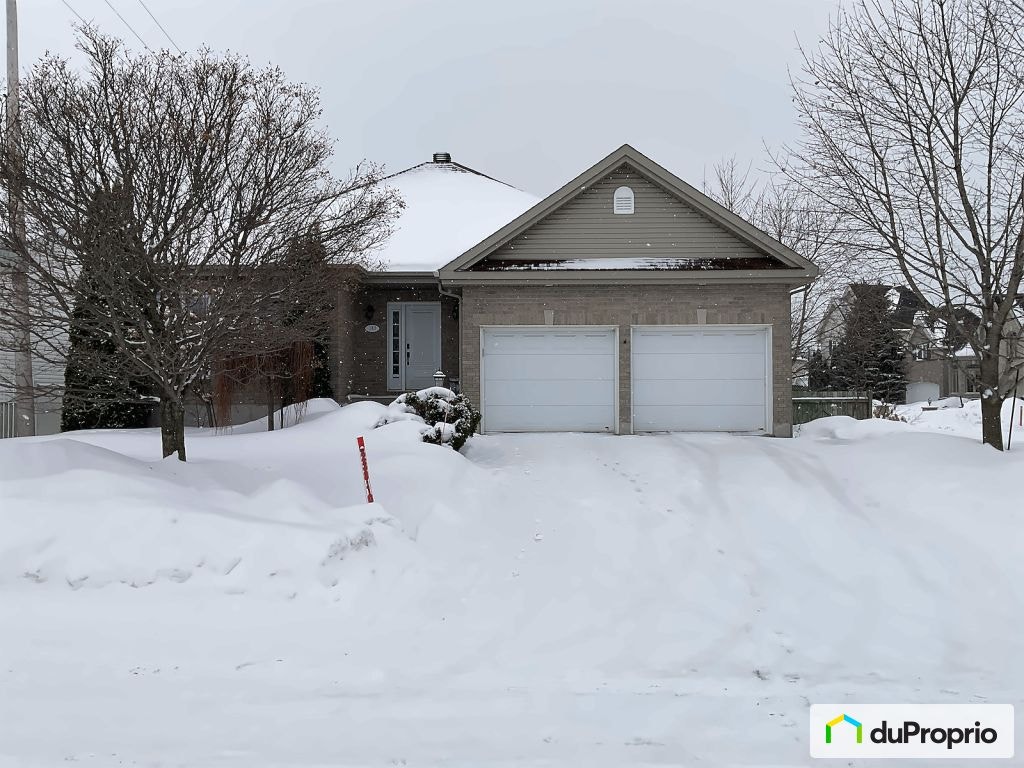 $725,000 - Bungalow for sale in Repentigny (Repentigny) — photo 1