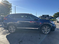 This 2021 Honda CR-V Touring SUV offers a compelling blend of style, comfort, and technology. Boasti... (image 3)