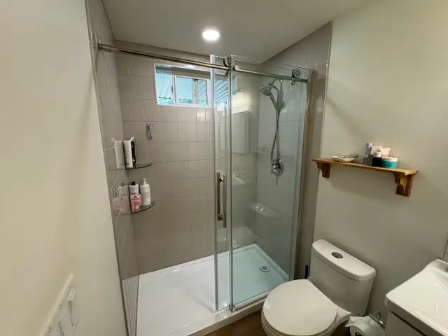 Beautiful 3 Bedroom + 2 Bathroom Home on 1.3 Acres – South BX, V in Long Term Rentals in Vernon - Image 21