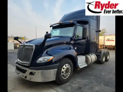 Ryder Stock ID: 873690 Transmission Type/Speed: AUTO 18 Engine: DIESEL X15'17 500/1800 Horse Power:...