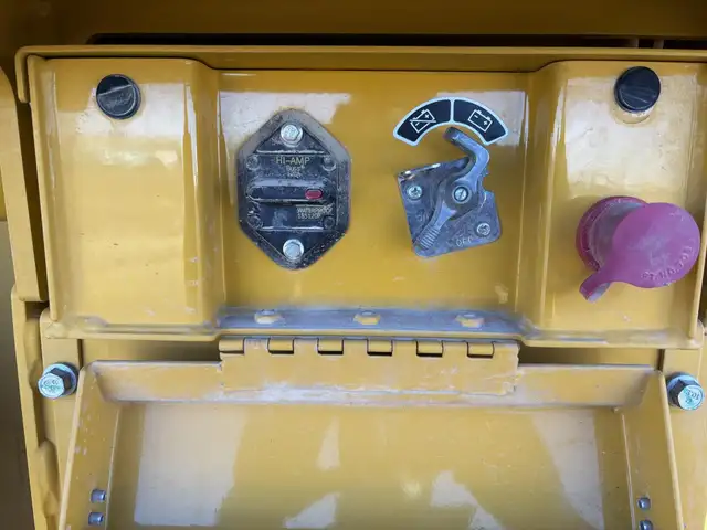 2019 DEERE 544L in Heavy Equipment in Lethbridge - Image 38