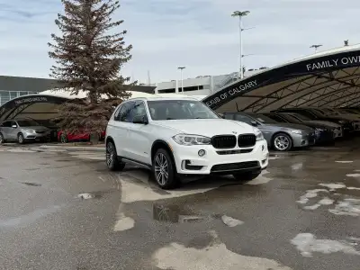 Stock#: 4611AThe X5 xDrive35i is powered by the renowned 3.0L "TwinPower" Turbo inline-six engine, l...