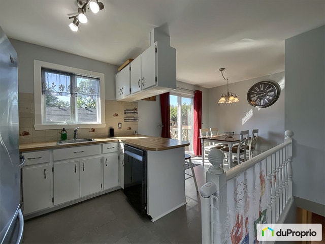 $425,000 - Bungalow for sale in Neufchatel — photo 2