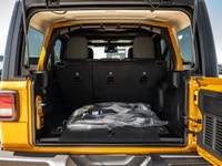Welcome to 400 Chrysler Dodge Jeep Ram. Powerful 3.6L V-6 engine - Rugged 4x4 capability - Distincti... (image 8)