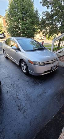 2007 HONDA CIVIC 4 DOOR 130KM in Cars & Trucks in Markham / York Region - Image 2