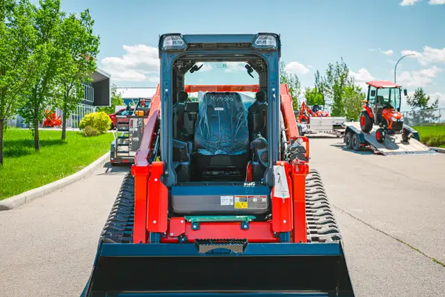 2026 Kubota SVL 110-3 in Heavy Equipment in Calgary - Image 3