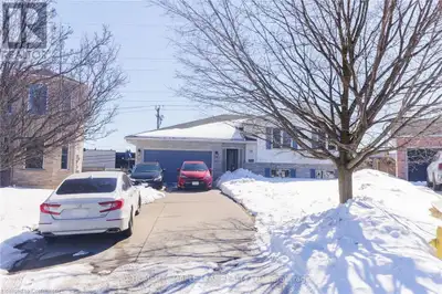 14 OLD ORCHARD Glen Unit# LOWER Woodstock, Ontario