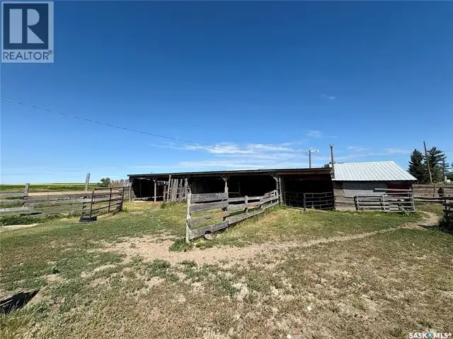Olson Acreage Excelsior Rm No. 166, Saskatchewan in Houses for Sale in Swift Current - Image 25