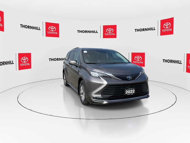 2022 Toyota Sienna XLE 8-Passenger NO ACCIDENT,1OWNER,FULL SE... in Cars & Trucks in City of Toronto - Image 3