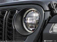 This Jeep Wrangler boasts a Regular Unleaded V-6 3.6 L/220 engine powering this Automatic transmissi... (image 9)
