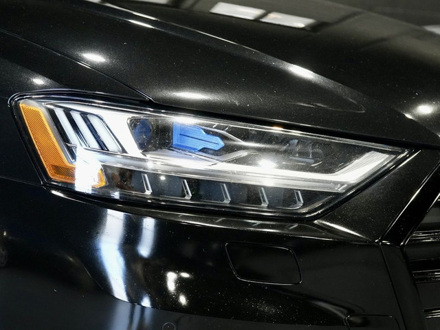 2020 Audi S8 PANO/HUD/360 CAM/B&O/21 IN RIM/CARBON FIBER in Cars & Trucks in Mississauga / Peel Region - Image 4