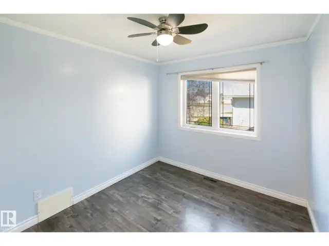 4403 39 ST Bonnyville Town, Alberta in Houses for Sale in Edmonton - Image 25
