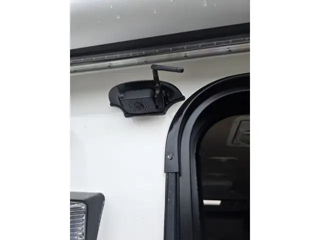 2026 Northern Lite Limited Edition 9-6LEWB Face-to-Face Dinette in Travel Trailers & Campers in Penticton - Image 18