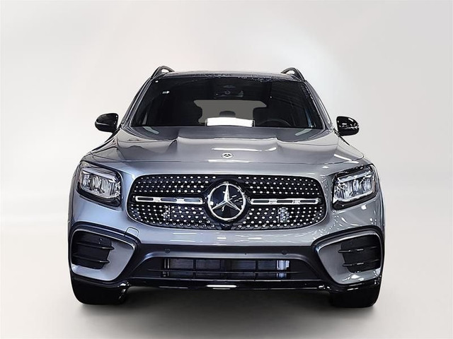 2024 Mercedes-Benz GLB 250 4MATIC dans Autos et camions  à Laval/Rive Nord - Image 2