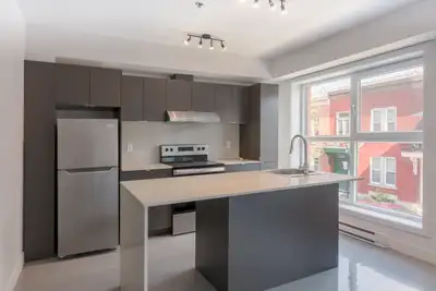 Studio Loft apartment in Heart of Plateau - ID 2238