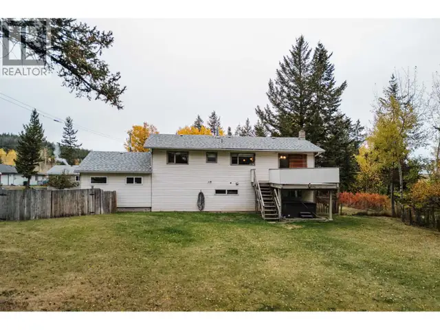 835 SPRUCE AVENUE 100 Mile House, British Columbia in Houses for Sale in 100 Mile House - Image 26