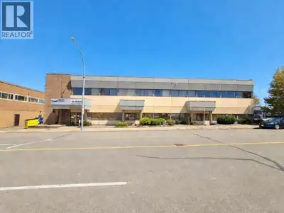 Very nice office space located on the second floor of 1577 7th Ave. This 1,699 sq ft of space curren...