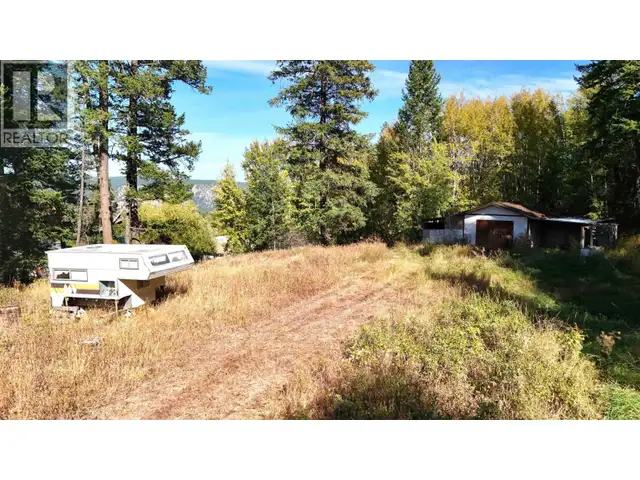 406 GIBBON ROAD Williams Lake, British Columbia in Land for Sale in Williams Lake - Image 2