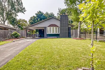 Basement Room for Sublet - Available July 1 - August 28