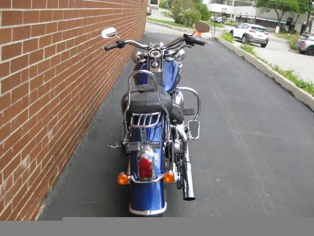 2006 HARLEY-DAVIDSON FLSTNI SOFTAIL DELUXE in Street, Cruisers & Choppers in City of Toronto - Image 6